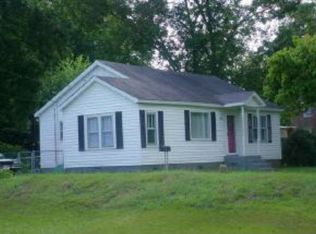 1398 Hillcrest Dr, Edgefield, SC 29824