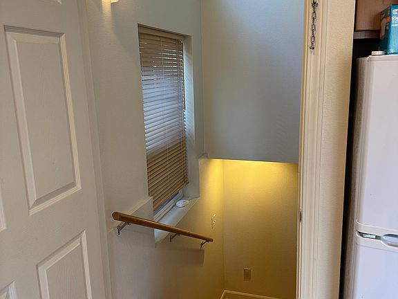 Stairway to downstairs bonus room