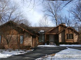 602 Dougherty Oaks Ct, Ballwin, MO 63021