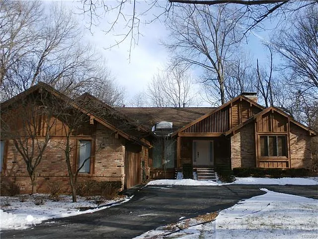 602 Dougherty Oaks Ct photo 1
