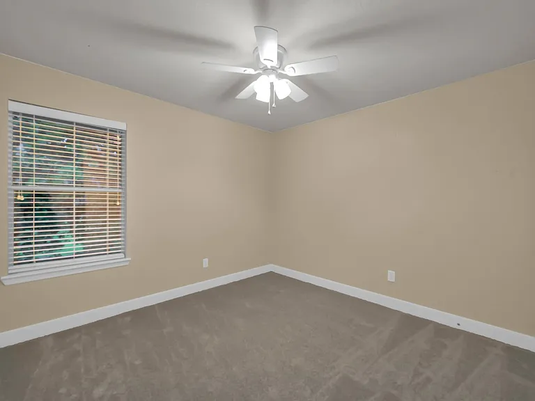 31322 Evergreen Park Ln — Photo 36