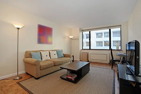 Rented by Corcoran | media 20