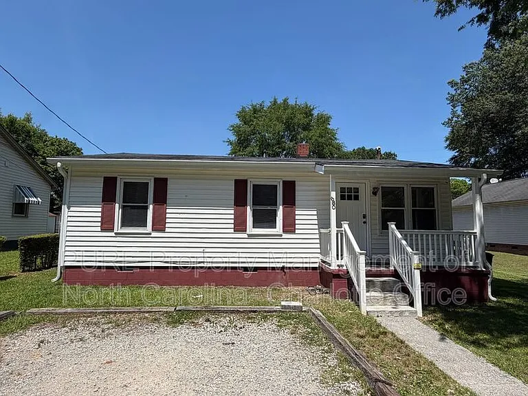 680 Tulsa Ct NW — Photo 4