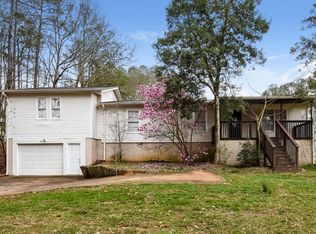 3996 King Dr, Douglasville, GA