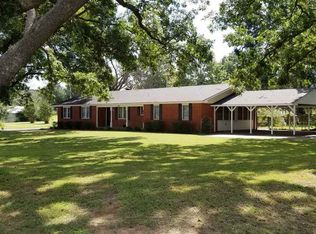 120 1st St, Duncan, OK 73533