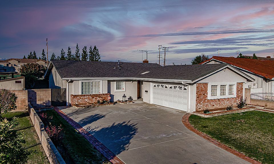 1st image of 8615 Arma St