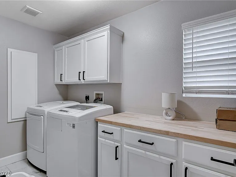 10400 Raining Sky St — Photo 35