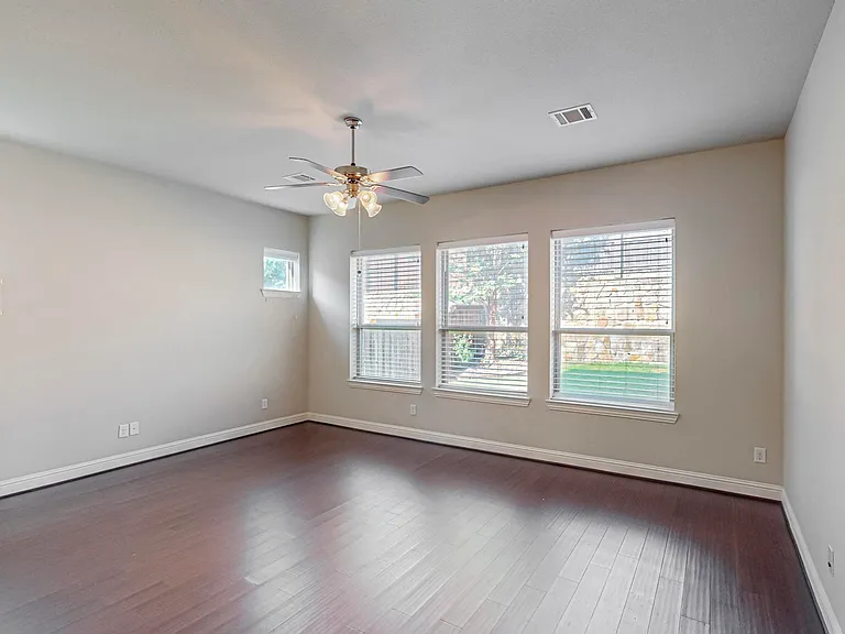 6723 Capistrano St — Photo 16