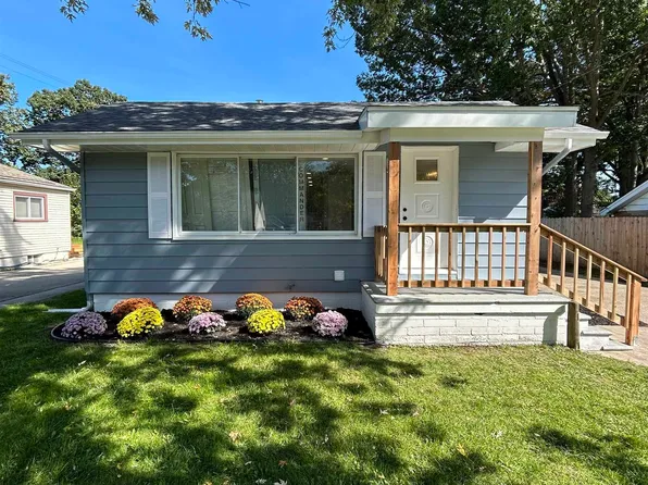 2522 22nd Ave, Port Huron, MI 48060