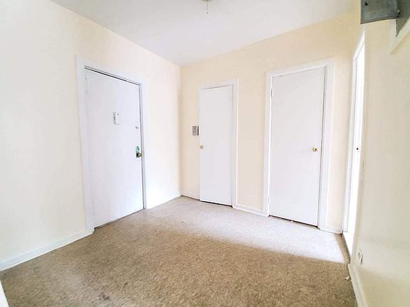 3rd image of 3534 Bronx Blvd APT 1I