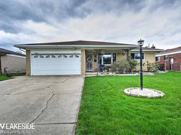 33647 Mina Dr, Sterling Heights, MI 48312