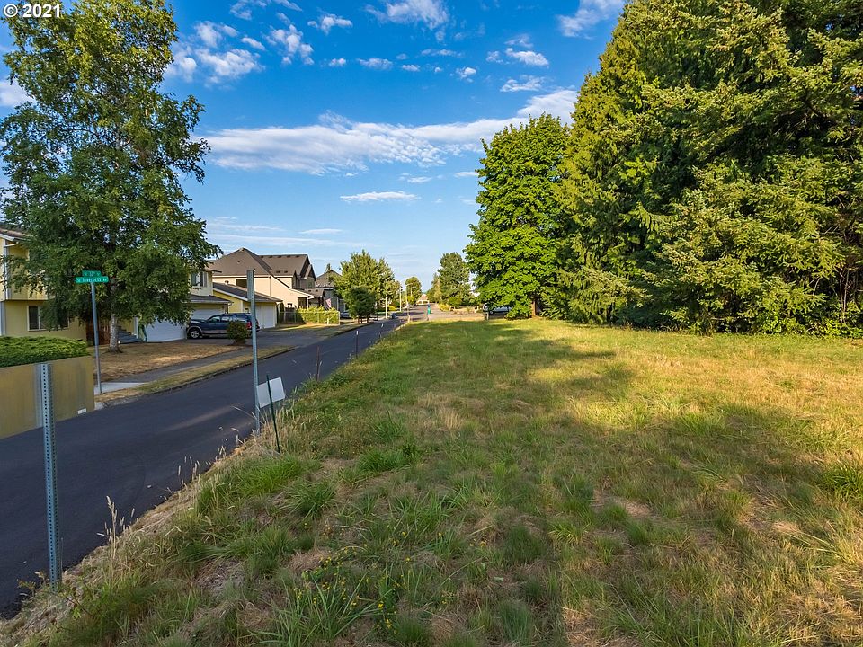 2nd image of 27629 SE Orient Dr