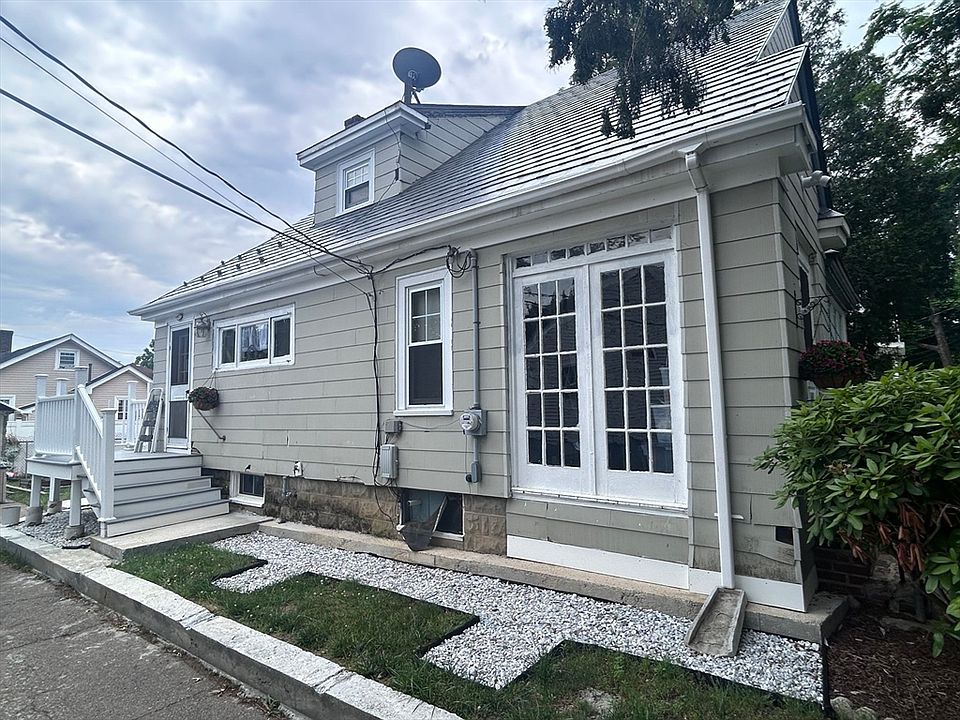 1st image of 46 Linnea Ave