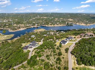 2804 Lakehurst Rd, Spicewood, TX 78669