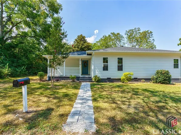 323 Sixth Street, Statham, GA 30666