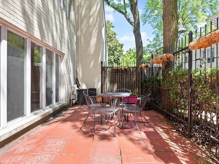 1069 S Park Ter #205 — Photo 21
