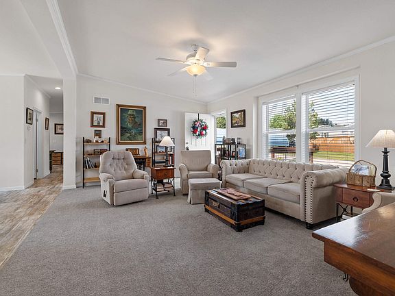 5th image of 1702 Wood Lily Ln