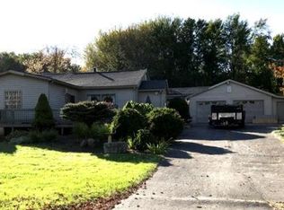 175 Bradford Rd, Central Square, NY 13036