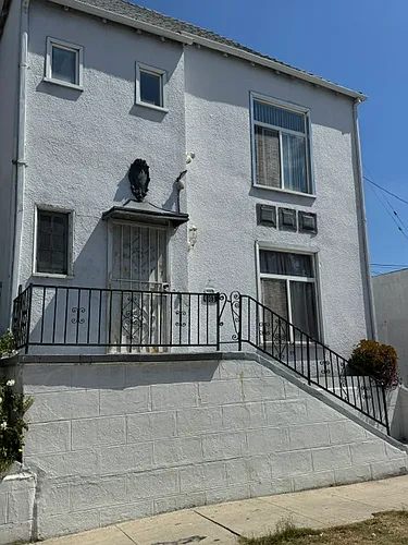 4915 S San Vicente Blvd #4915 Photo 1