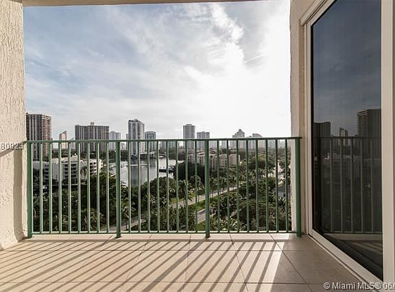 3rd image of 19900 E Country Club Dr APT 909