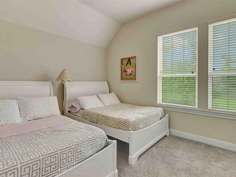 39 E Wading Pond Cir — Photo 35