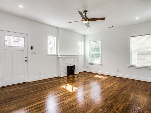 3rd image of 129 W Woodin Blvd