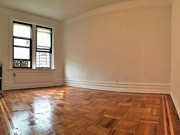 4th image of 15 Woodruff Ave APT D1