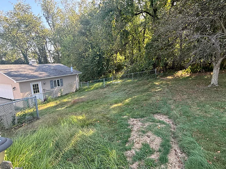 96 Moger Dr — Photo 30