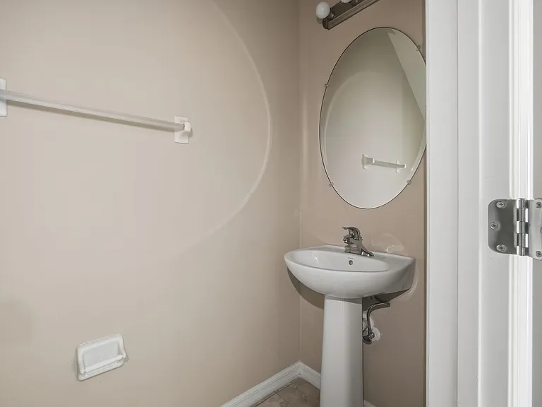 7031 Woodchase Glen Dr — Photo 13