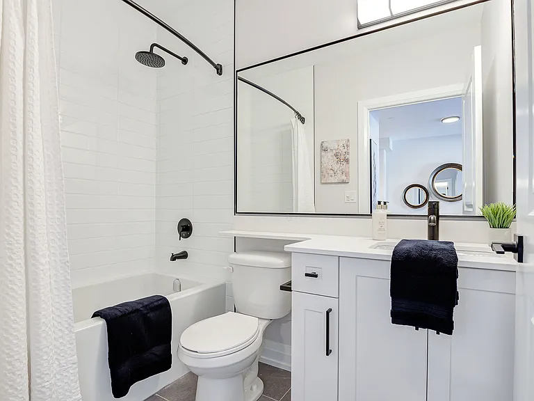 120 Benton St — Photo 41