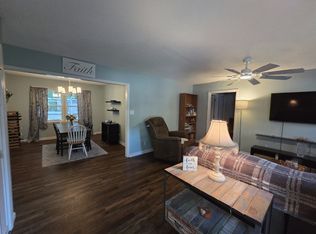 (Undisclosed Address), Chapel Hill, NC 27517