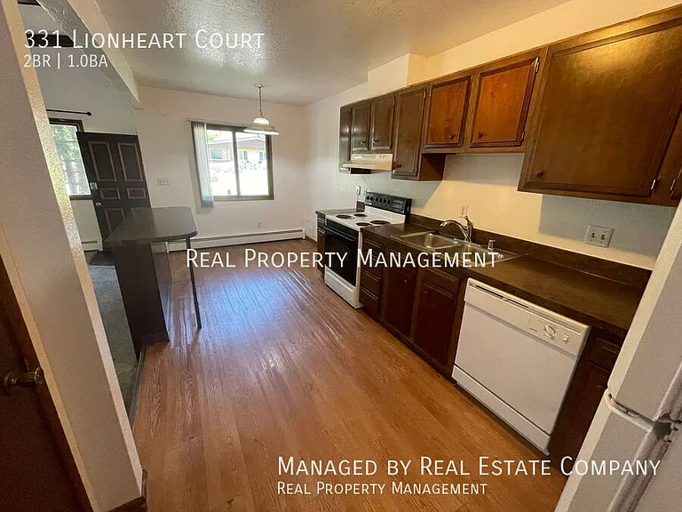 331 Lionheart Ct — Photo 6