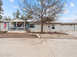 100 River Oak Dr, Ingram, TX 78025