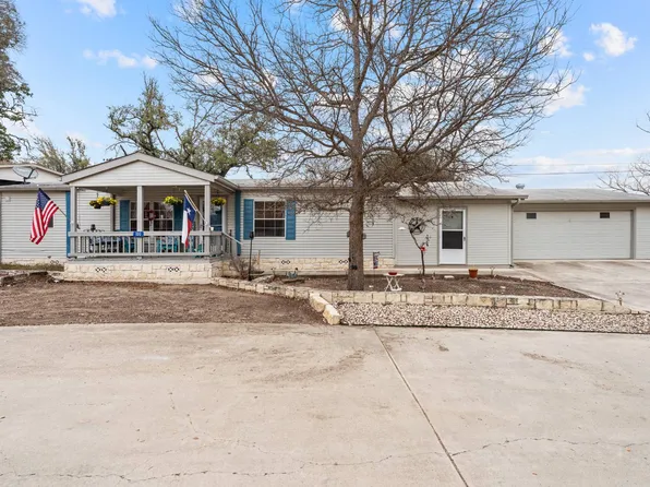 100 River Oak Dr, Ingram, TX 78025