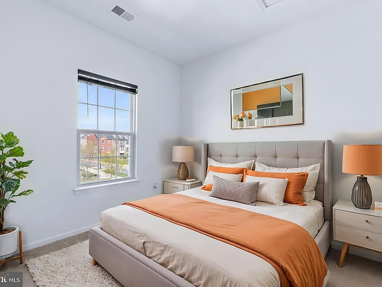 5365 S Center Dr — Photo 31