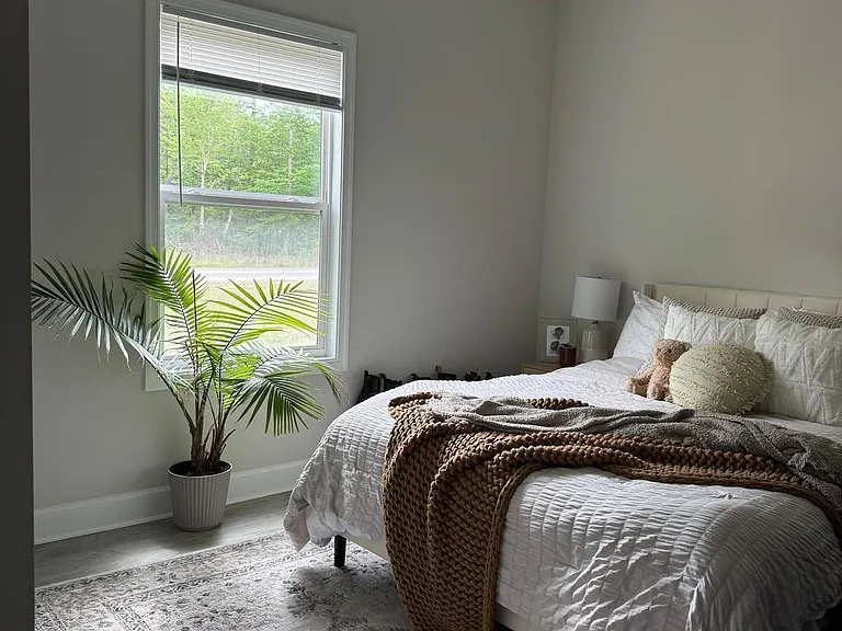 903 Albrough Blvd — Photo 14