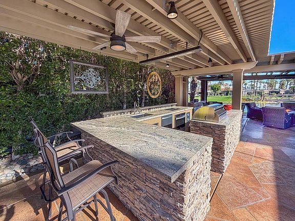 3rd image of 80394 Avenue 48 #321