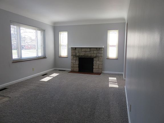 2nd image of 173 Carmen Ave