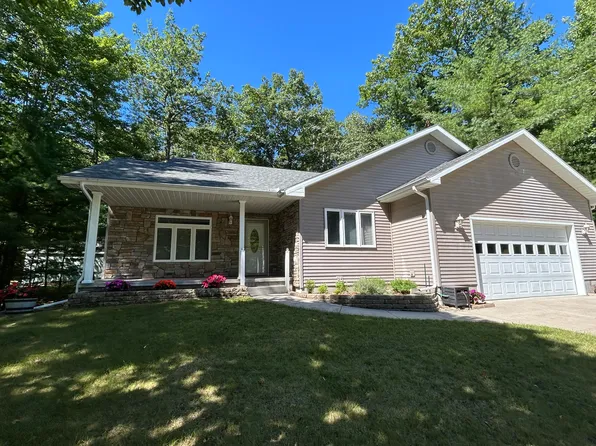 2188 Sommerset Dr, Alpena, MI 49707