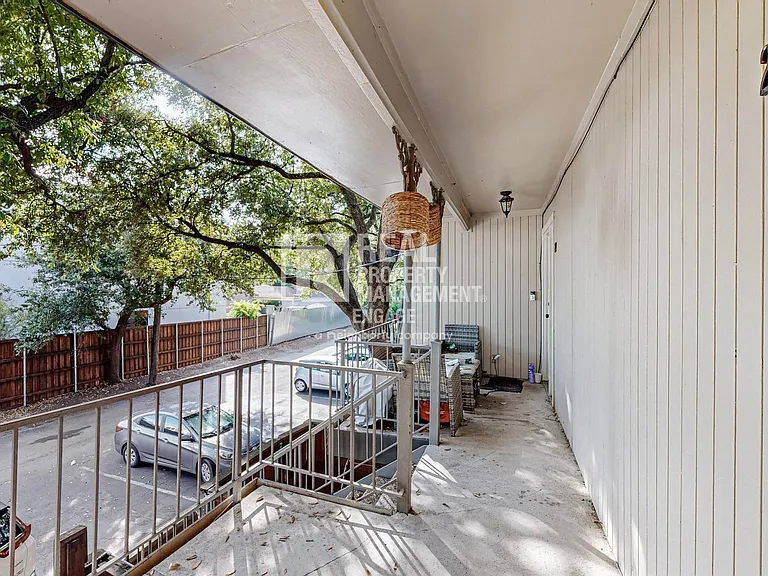 5220 Fleetwood Oaks Ave #210 — Photo 32