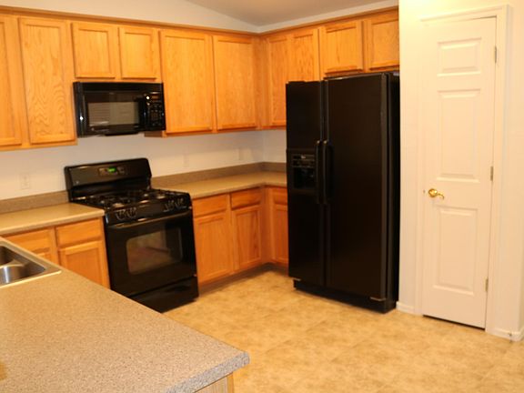 3rd image of 5426 W Dove Mountain Park Rd