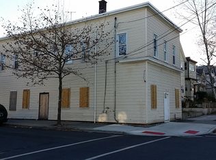 385 Highland Ave, Passaic, NJ
