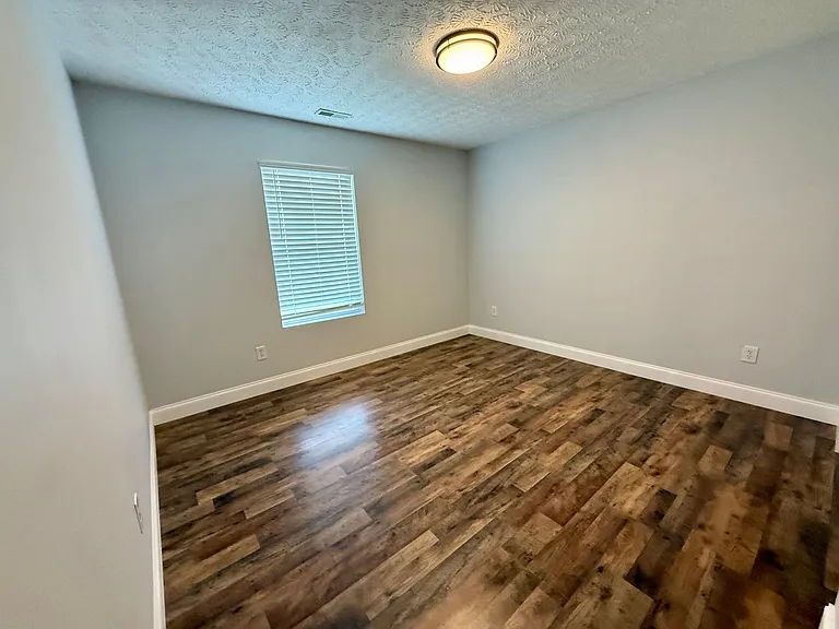 8163 Royal Elm Dr — Photo 13