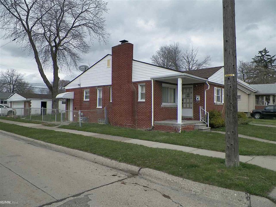 1st image of 8203 Essex Ave