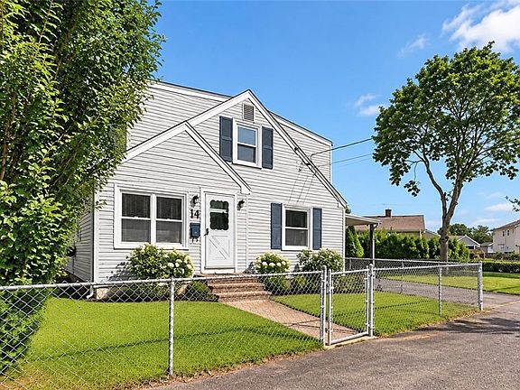 3rd image of 28 Hazard St