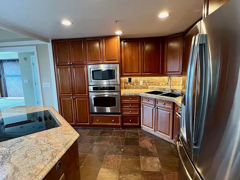 8100 E Union Ave #1106 — Photo 5