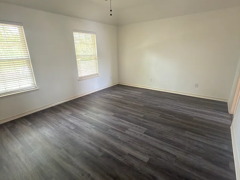 1332 Marwood Dr — Photo 26