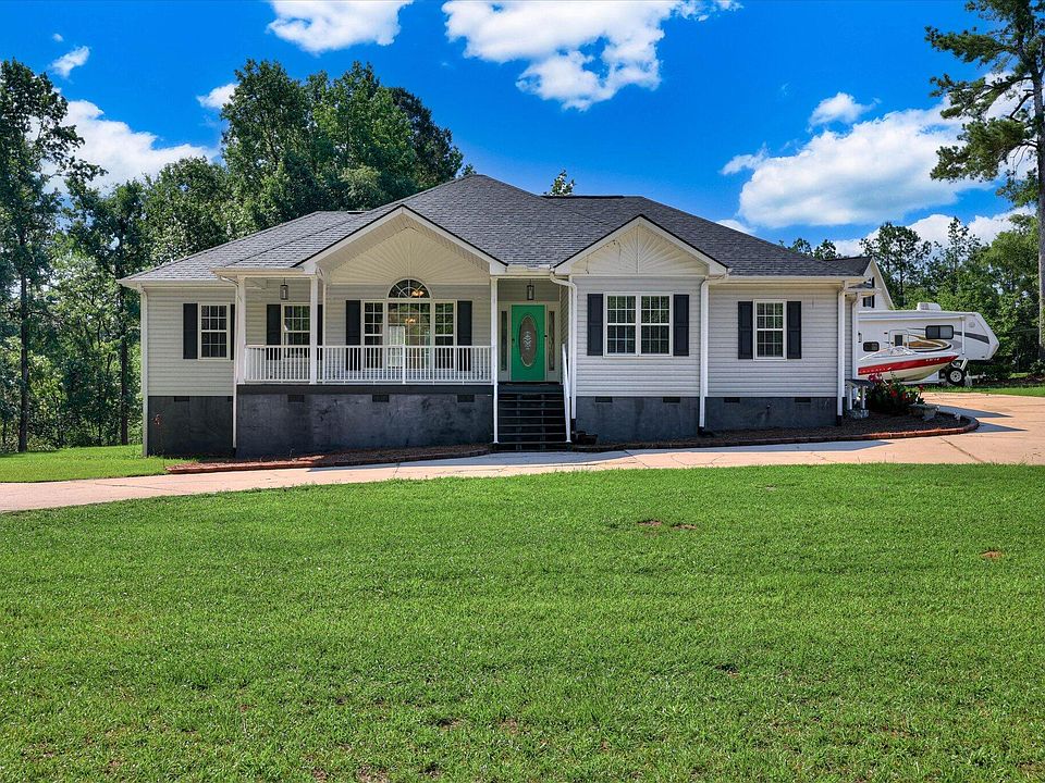 1st image of 266 Woodhaven Dr