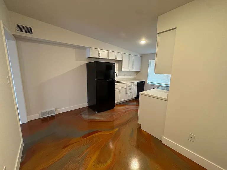 Library Place Apartments — Photo 100