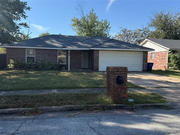 16420 E 3rd St, Tulsa, OK 74108